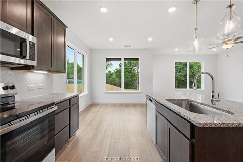 Tiny photo for 4807 Underbrush Crossing, Bryan, TX 77845 (MLS # 26007524)