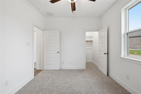 Tiny photo for 4807 Underbrush Crossing, Bryan, TX 77845 (MLS # 26007524)