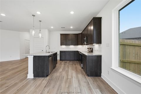 Tiny photo for 4807 Underbrush Crossing, Bryan, TX 77845 (MLS # 26007524)