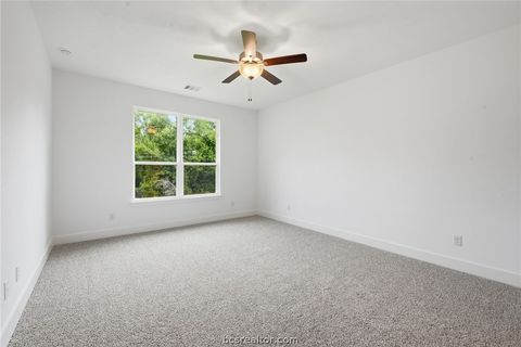 Tiny photo for 4807 Underbrush Crossing, Bryan, TX 77845 (MLS # 26007524)