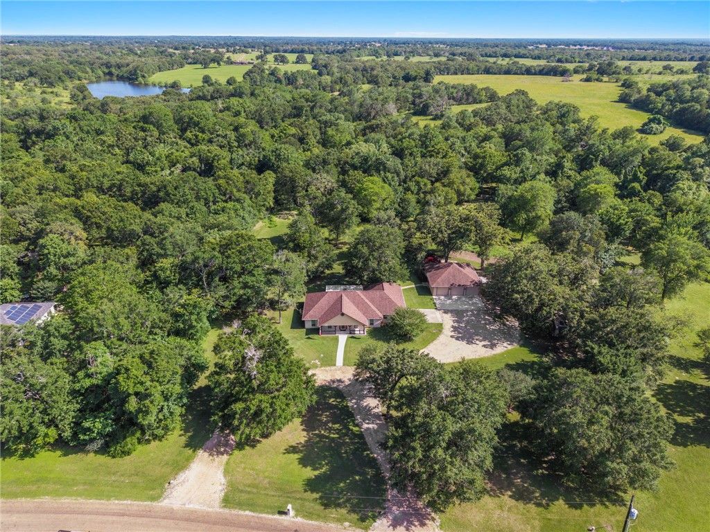 Photo of 4529 Quiet Waters, North Zulch, TX 77872 (MLS # 26004862)
