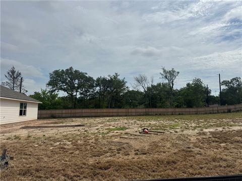 Tiny photo for 1634 Lucky Street, Bryan, TX 77803 (MLS # 26006003)