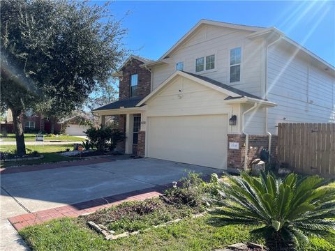 Photo of 1530 Lochstone Drive, Houston, TX 77073 (MLS # 26000690)