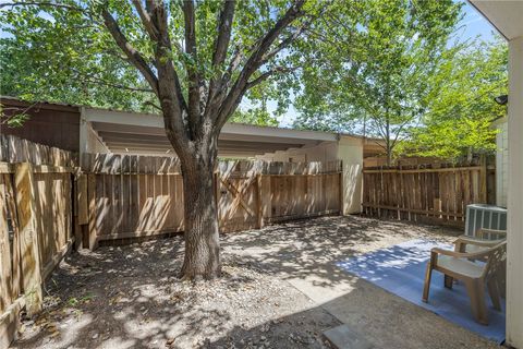 Tiny photo for 910 Navidad Street, Bryan, TX 77801 (MLS # 26009070)