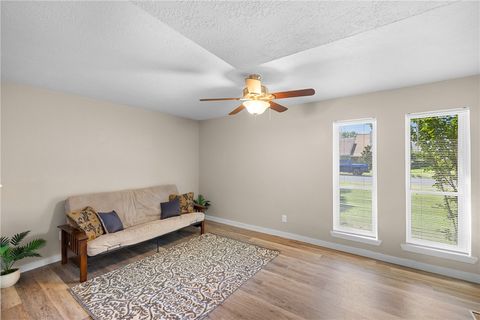Tiny photo for 910 Navidad Street, Bryan, TX 77801 (MLS # 26009070)