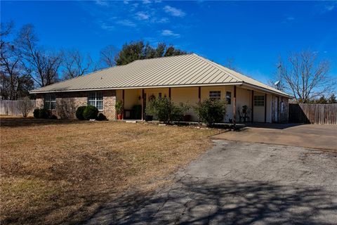 Tiny photo for 400 W OSR, Caldwell, TX 77836 (MLS # 26001689)