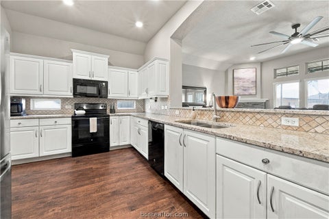 Tiny photo for 2015 Polmont Drive, Bryan, TX 77807 (MLS # 26012784)