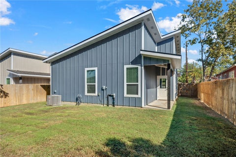 Tiny photo for 507 Walnut Street, Bryan, TX 77803 (MLS # 26012571)