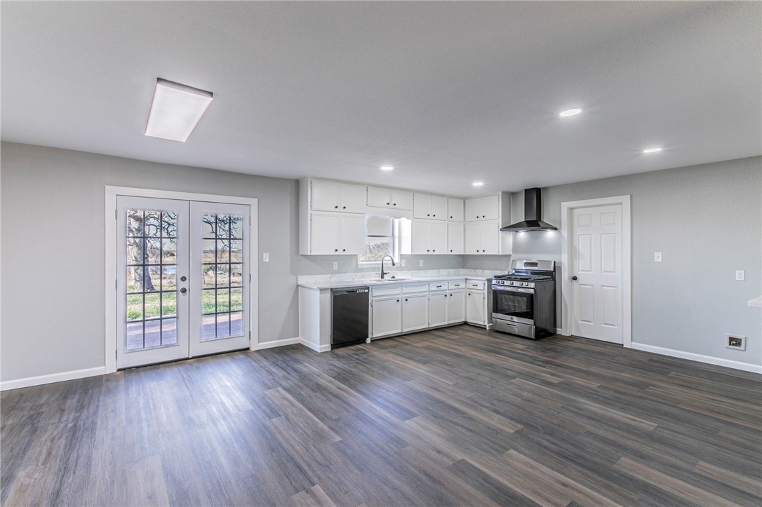 6173 E US Highway 79