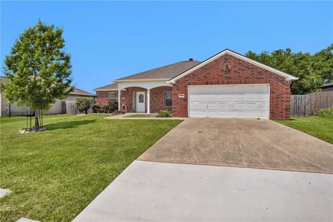 Tiny photo for 2301 White Wing Drive, Navasota, TX 77868 (MLS # 26004385)