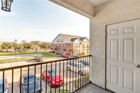Tiny photo for 801 Luther Street W #1401, College Station, TX 77840 (MLS # 26008939)