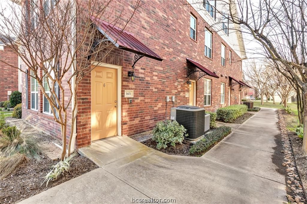 Photo of 801 Luther Street W #1401, College Station, TX 77840 (MLS # 26008939)