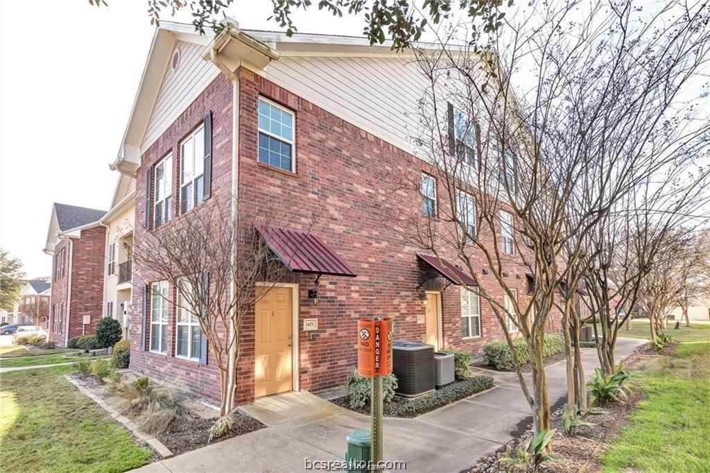 Photo of 801 Luther Street W #1401, College Station, TX 77840 (MLS # 26008939)