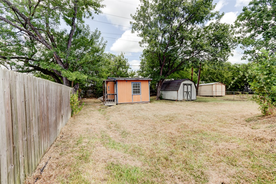 Bryan, Texas 77803, United States, 3 Bedrooms Bedrooms, ,2 BathroomsBathrooms,Residential,Active,200302