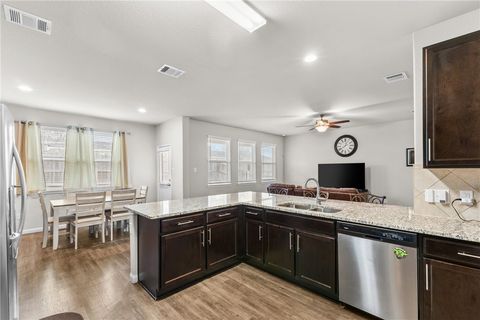 Tiny photo for 984 Crossing Drive, Bryan, TX 77803 (MLS # 26000970)