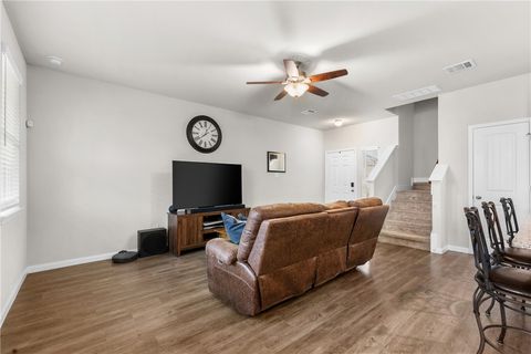 Tiny photo for 984 Crossing Drive, Bryan, TX 77803 (MLS # 26000970)