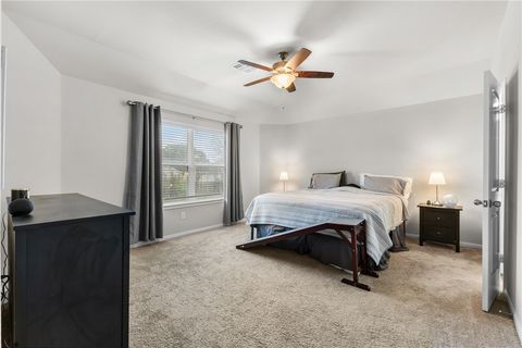 Tiny photo for 984 Crossing Drive, Bryan, TX 77803 (MLS # 26000970)