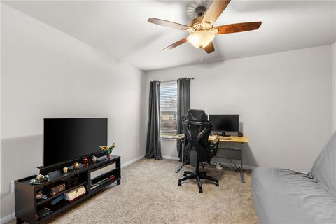 Tiny photo for 984 Crossing Drive, Bryan, TX 77803 (MLS # 26000970)