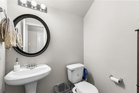 Tiny photo for 984 Crossing Drive, Bryan, TX 77803 (MLS # 26000970)