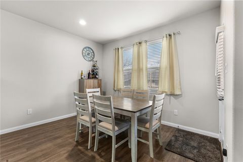 Tiny photo for 984 Crossing Drive, Bryan, TX 77803 (MLS # 26000970)