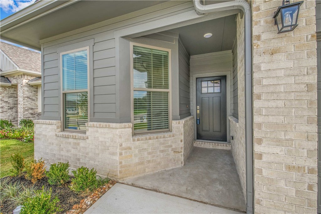 Photo of 2788 Buccaneer Trail, Bryan, TX 77803 (MLS # 26011082)