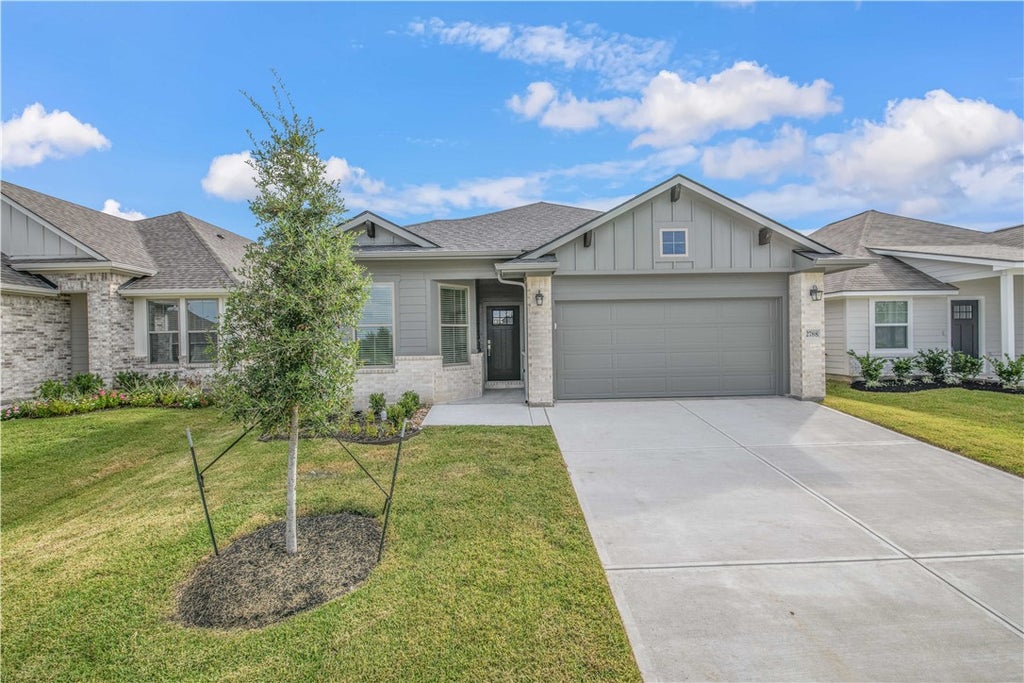 Photo of 2788 Buccaneer Trail, Bryan, TX 77803 (MLS # 26011082)