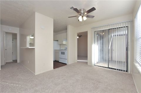 Tiny photo for 1107 Verde Drive #76, Bryan, TX 77801 (MLS # 25013059)