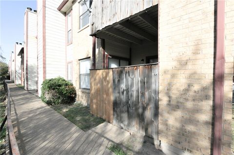 Tiny photo for 1107 Verde Drive #76, Bryan, TX 77801 (MLS # 25013059)