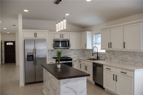 Tiny photo for 905 Whitewing Lane, College Station, TX 77845 (MLS # 25011165)