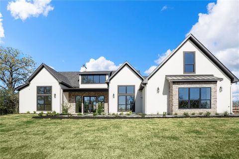 Photo of 6999 McCrae Lane, Bryan, TX 77808 (MLS # 26004181)