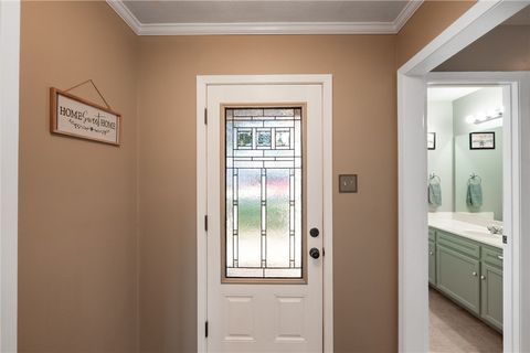 Tiny photo for 106 N Hills Circle, Franklin, TX 77856 (MLS # 25012443)