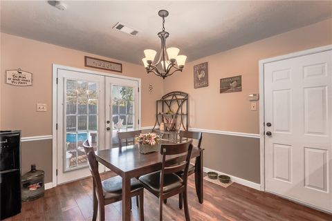 Tiny photo for 106 N Hills Circle, Franklin, TX 77856 (MLS # 25012443)