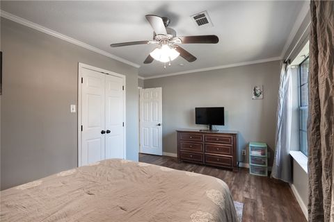 Tiny photo for 106 N Hills Circle, Franklin, TX 77856 (MLS # 25012443)