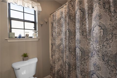 Tiny photo for 106 N Hills Circle, Franklin, TX 77856 (MLS # 25012443)