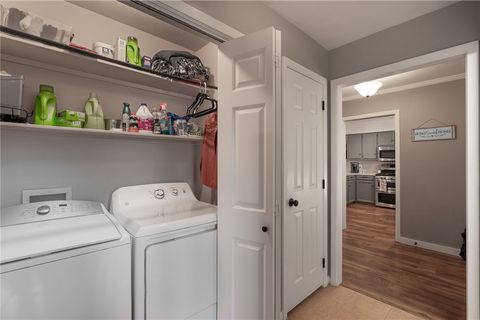 Tiny photo for 106 N Hills Circle, Franklin, TX 77856 (MLS # 25012443)