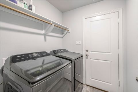 Tiny photo for 2850 Messenger Way, Bryan, TX 77803 (MLS # 26005344)