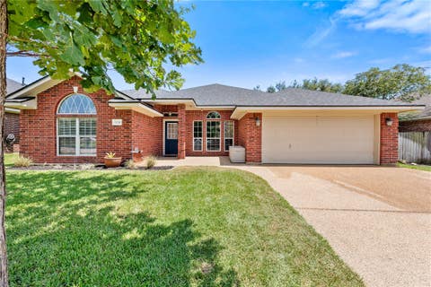 Photo of 1204 Harrisonburg Lane, College Station, TX 77845 (MLS # 26008975)