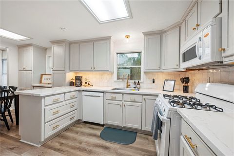 Tiny photo for 1520 Baker Avenue, Bryan, TX 77803 (MLS # 26006040)