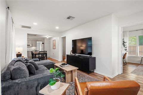 Tiny photo for 1520 Baker Avenue, Bryan, TX 77803 (MLS # 26006040)