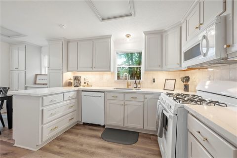 Tiny photo for 1520 Baker Avenue, Bryan, TX 77803 (MLS # 26006040)