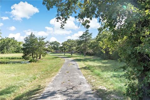 Photo of 7636 County Road 162, Somerville, TX 77879 (MLS # 25011352)