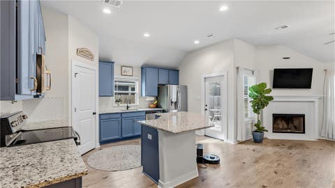 Tiny photo for 3405 Omaha Court, Bryan, TX 77808 (MLS # 26009889)