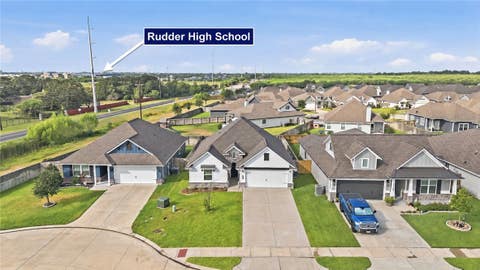 Tiny photo for 3405 Omaha Court, Bryan, TX 77808 (MLS # 26009889)