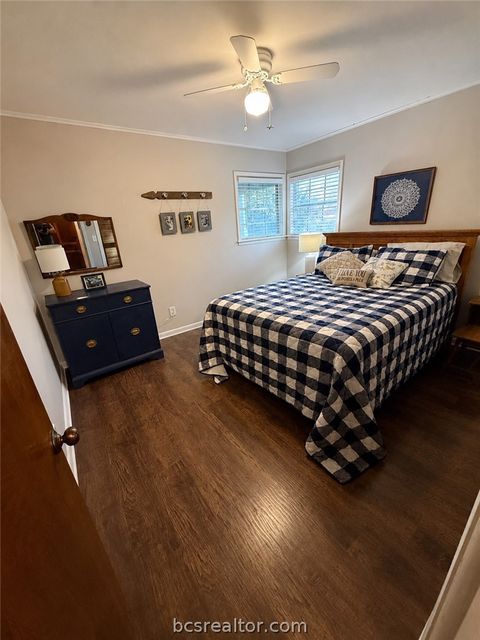 Tiny photo for 401 Chinaberry Lane, Somerville, TX 77879 (MLS # 26005974)
