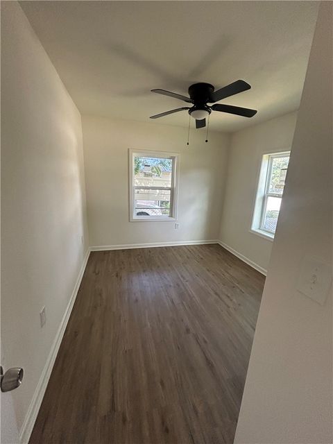Tiny photo for 915 W 28th Street, Bryan, TX 77803 (MLS # 26006530)