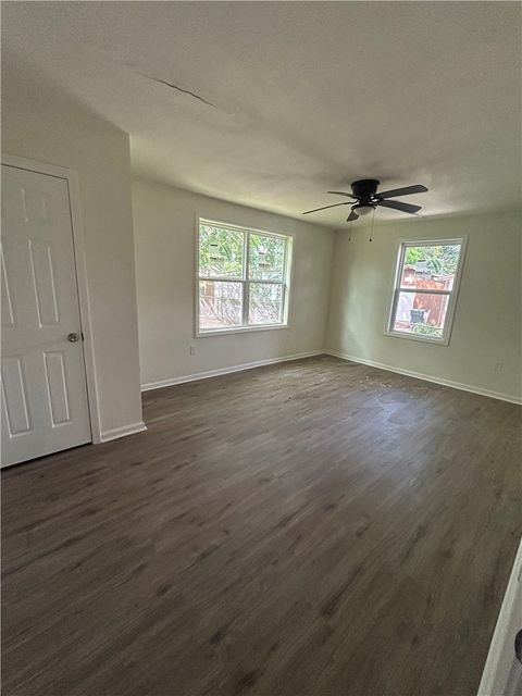 Tiny photo for 915 W 28th Street, Bryan, TX 77803 (MLS # 26006530)