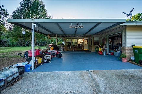 Tiny photo for 23 Casper Place, Hilltop Lakes, TX 77871 (MLS # 26004922)