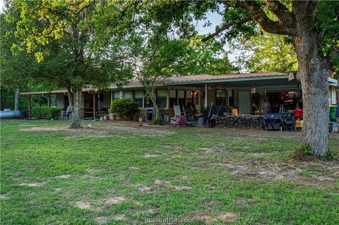 Tiny photo for 23 Casper Place, Hilltop Lakes, TX 77871 (MLS # 26004922)