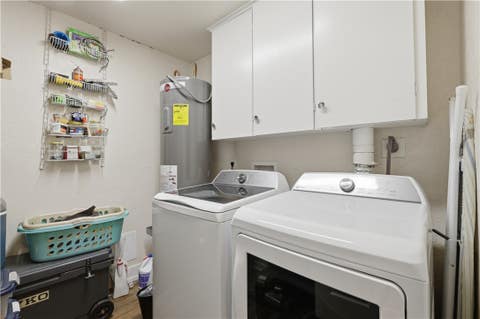 Tiny photo for 1614 Luza Street, Bryan, TX 77802 (MLS # 26010010)