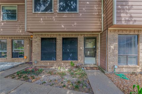 Tiny photo for 2807 Wildflower Drive #20, Bryan, TX 77802 (MLS # 26004897)